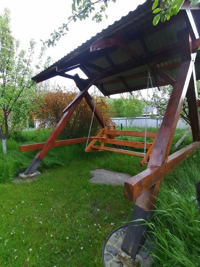 Hotel Pid Goroyu Chorna Tysa Exteriér fotografie