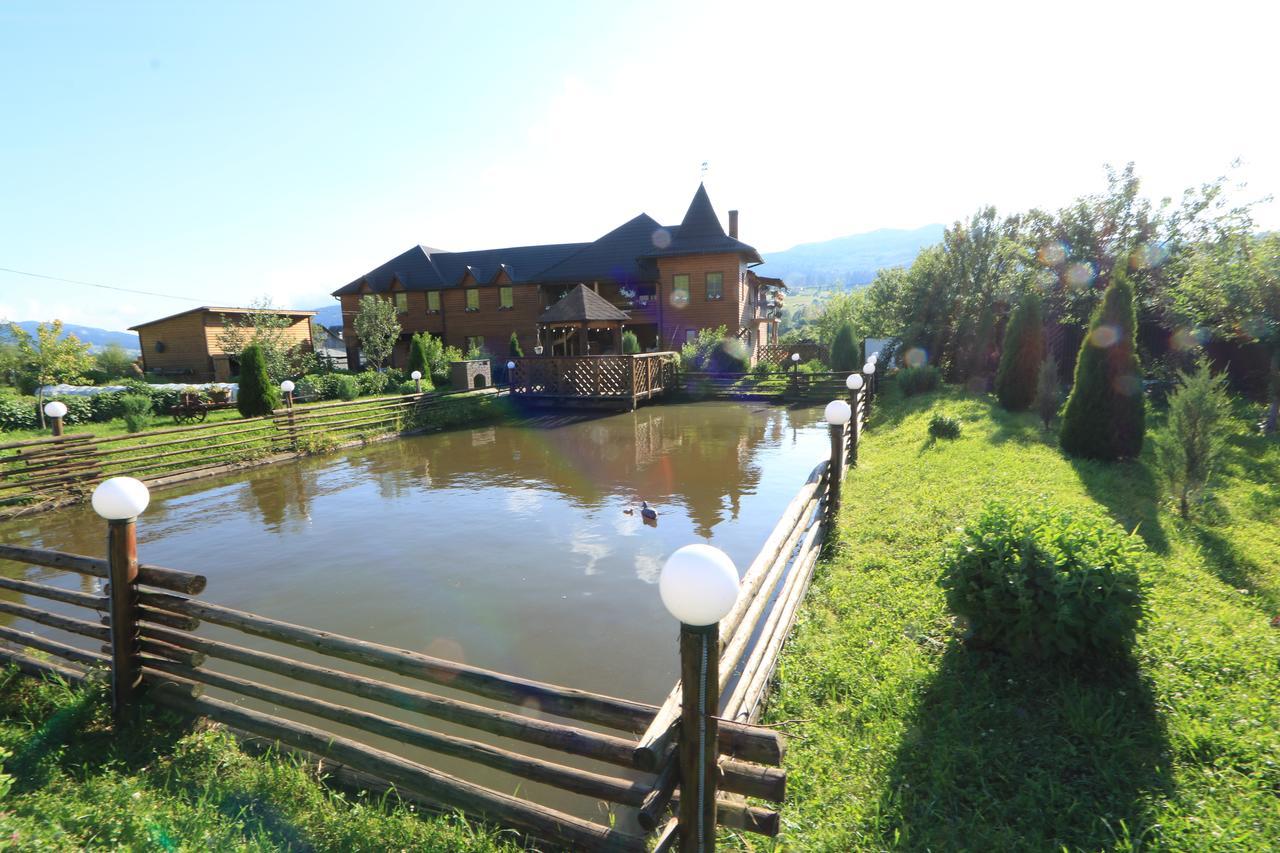 Hotel Pid Goroyu Chorna Tysa Exteriér fotografie