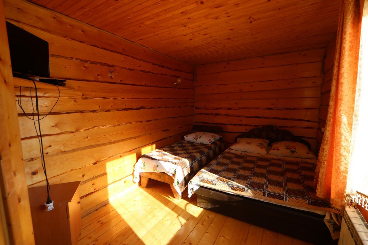 Hotel Pid Goroyu Chorna Tysa Exteriér fotografie